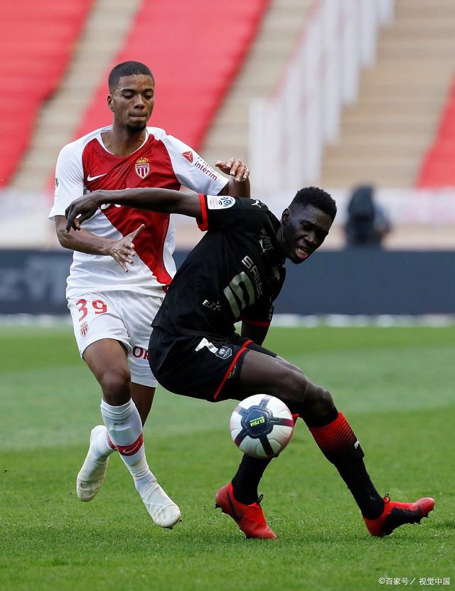 关于今晚德甲传出新动向，摩纳哥战术微调，管理层表态——压力陡增，赛程密集仍需轮换的信息